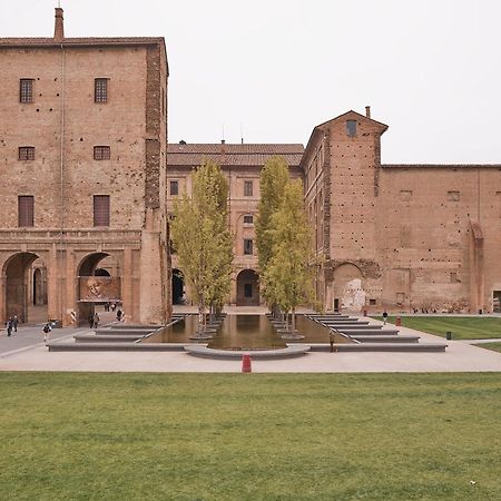 Luxury 6 Al Duomo Di Parma公寓 外观 照片